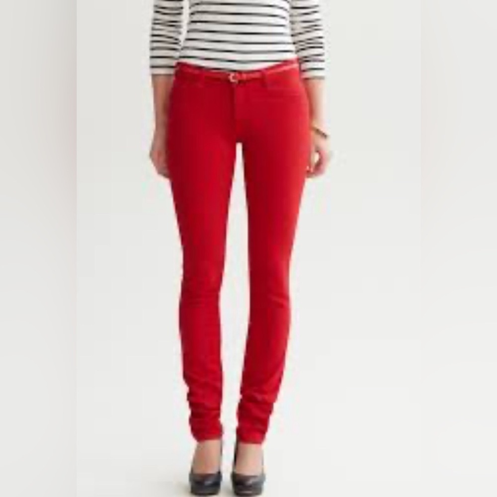 Banana‎ Republic Mr Skinny Fit Velvet Russian Red Pants.  Size 6